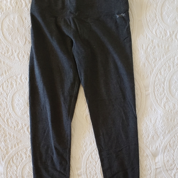 Pink Victoria Secret Yoga Pants - Picture 3 of 8